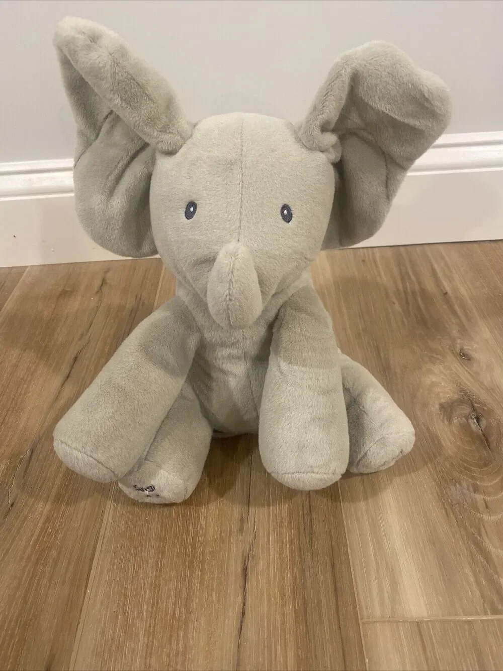 Baby Gund Flappy The Elephant Plush Toy Sings Plays Peek A Boo 12